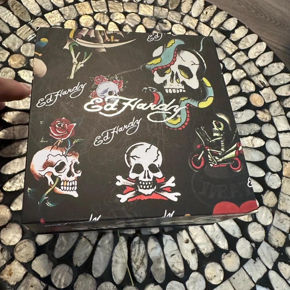 EdHardy skull watch. Men’s but unisex new in box